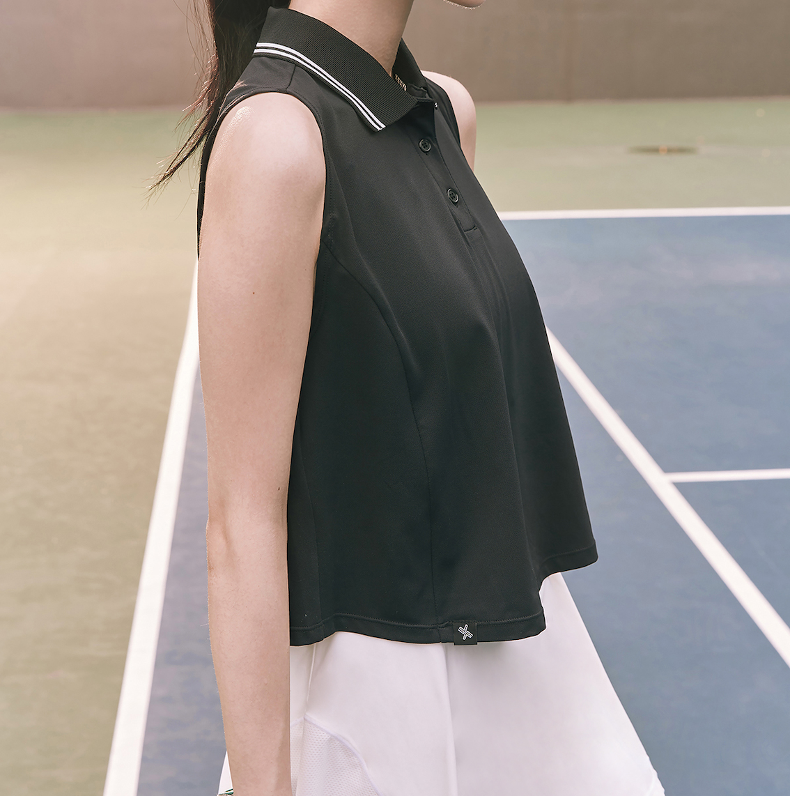 Pique Collar Sleeveless_Black